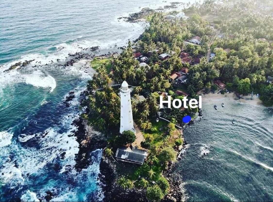 Light House Beach Home Матара Екстер'єр фото